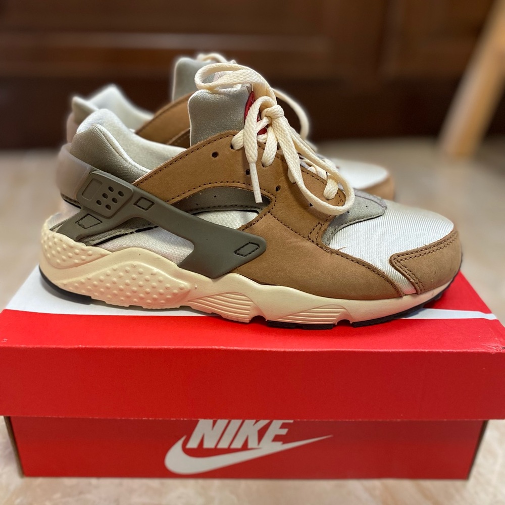 Nike Huarache Run (Kids 3Y) Desert Oak - Limited Edition